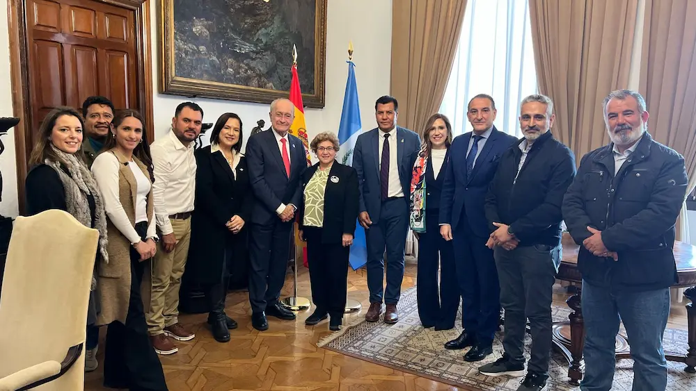 Visita Institucional Alcalde Puerto Barrios a Málaga
